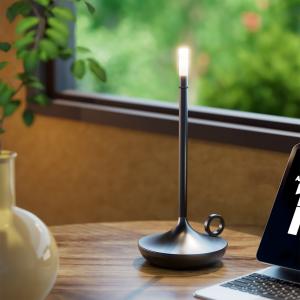 Aladdin Desk Lamp